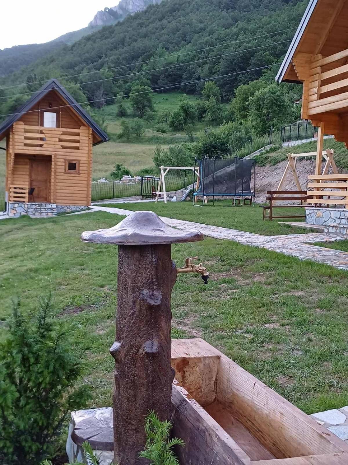 Soulrest Ekoresort - Mehov Konak Gusinje Екстериор снимка